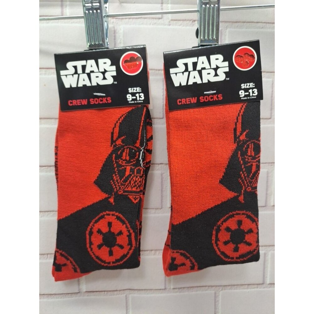 2 Pair, Disney Star Wars Darth Vader Novelty Crew Socks 9-13, NWT